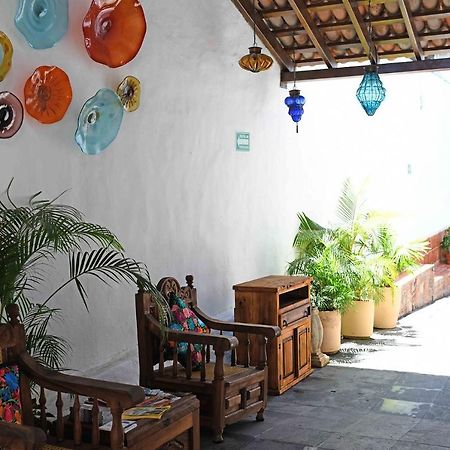 Petit Hotel Pilitas (Adults Only) Puerto Vallarta Exteriör bild