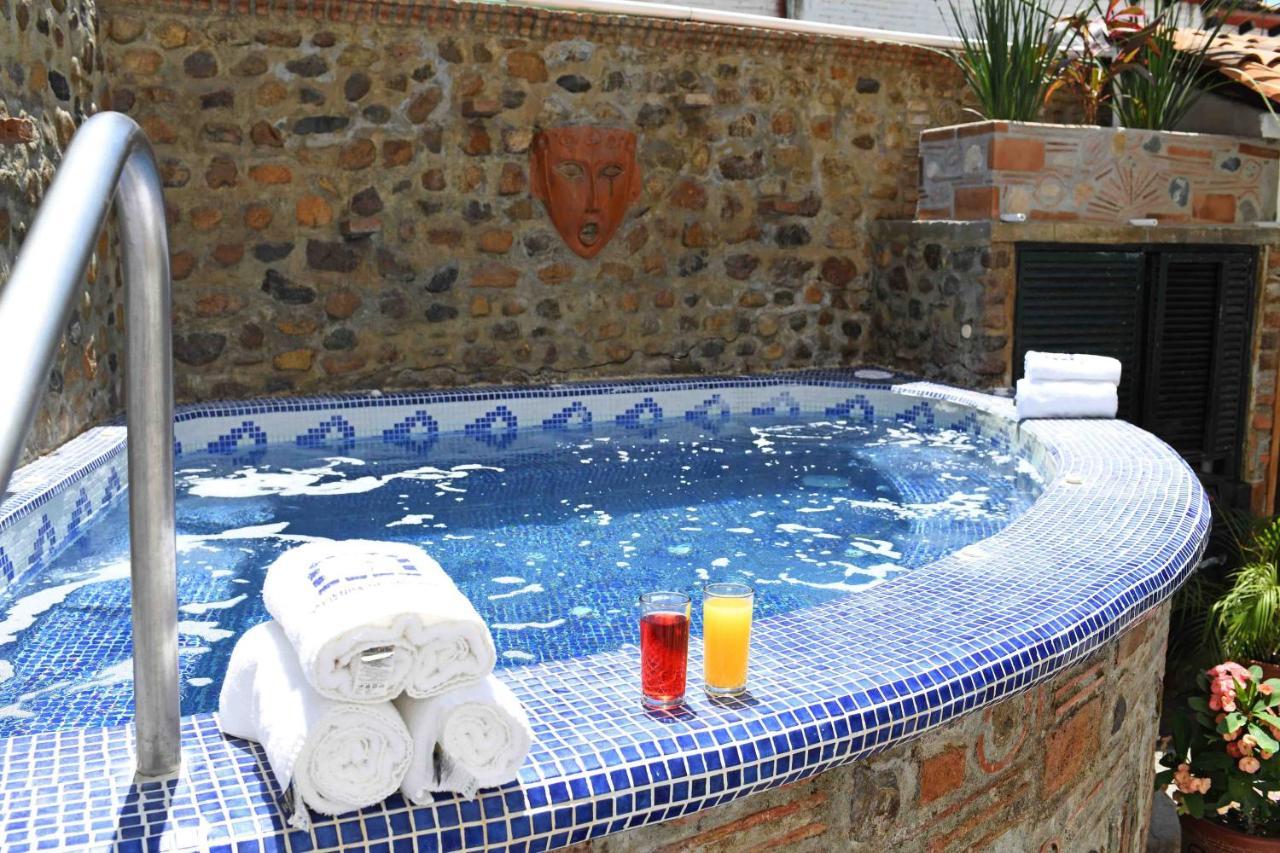 Petit Hotel Pilitas (Adults Only) Puerto Vallarta Exteriör bild
