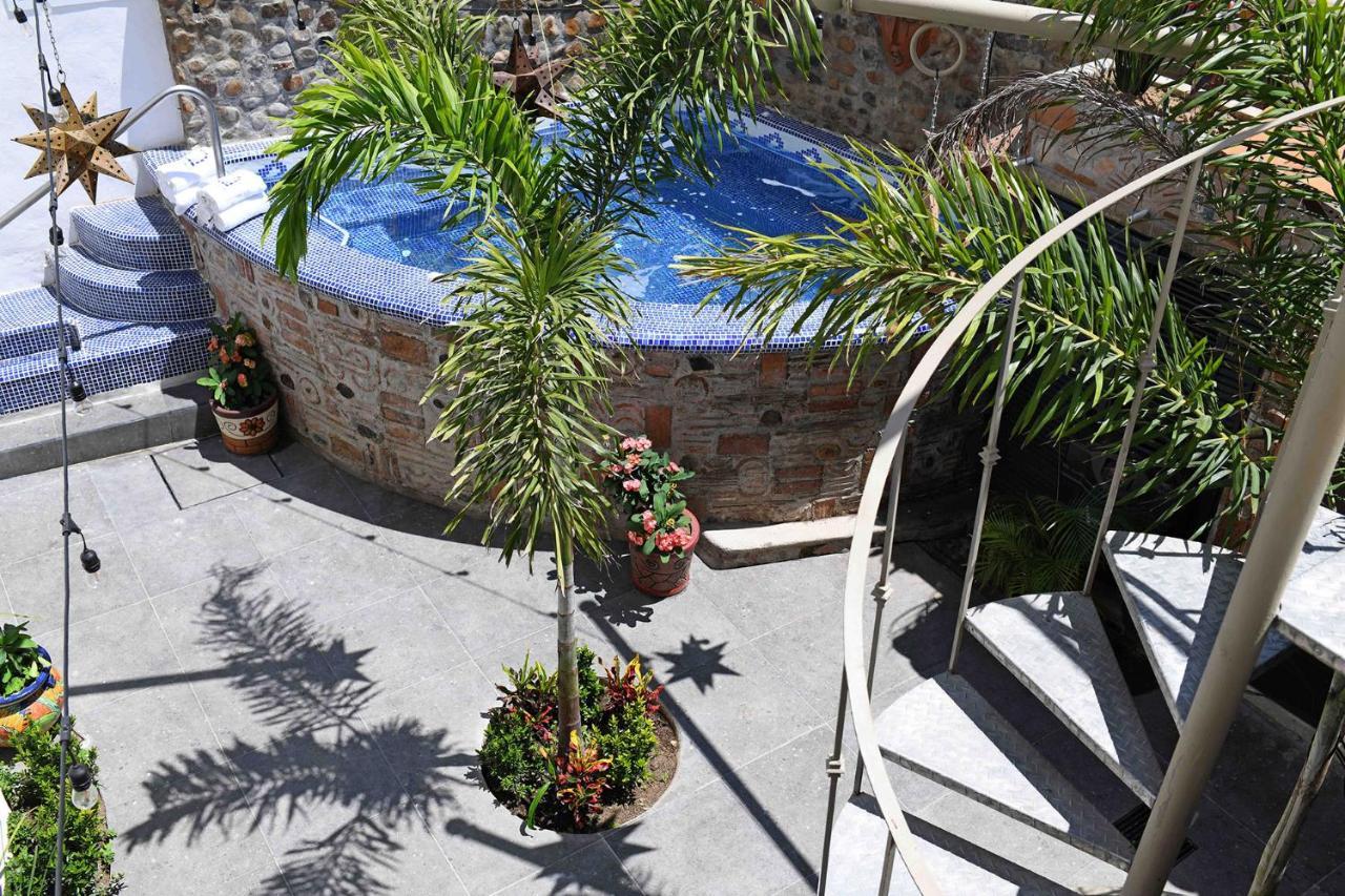 Petit Hotel Pilitas (Adults Only) Puerto Vallarta Exteriör bild