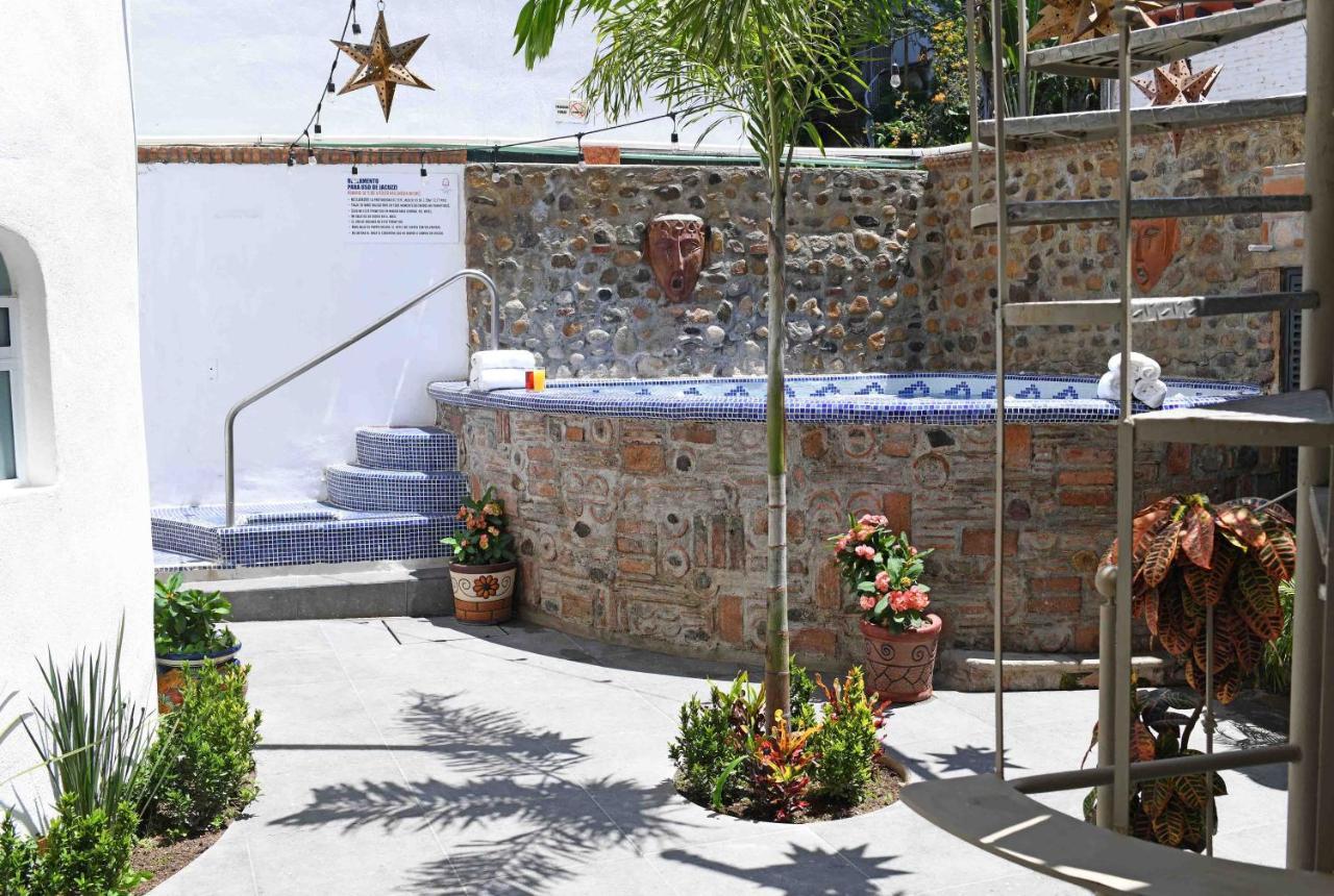 Petit Hotel Pilitas (Adults Only) Puerto Vallarta Exteriör bild