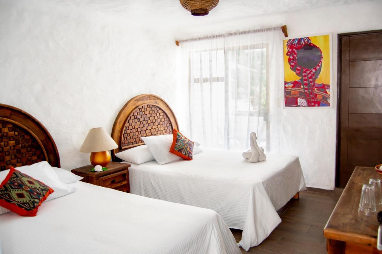 Petit Hotel Pilitas (Adults Only) Puerto Vallarta Exteriör bild